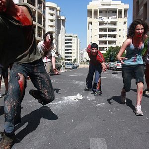 Bilder Attack Of The Undead - Lost Town