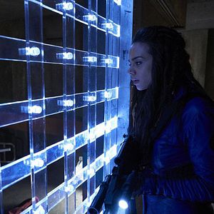 Bilder Hannah John-Kamen