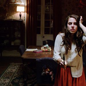 Bilder Jessica Lowndes