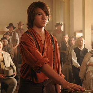 Bilder Joel Courtney