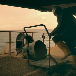 Bilder Dead Slow Ahead