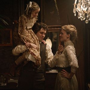 Bilder Ein ernsthaftes Spiel