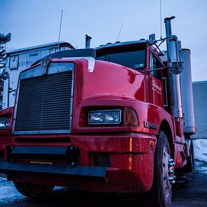 Bilder Monster Truck - Bete, dass er niemals ankommt