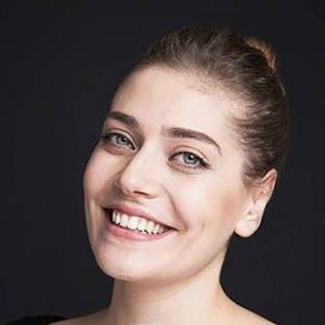 Bilder Öznur Serçeler