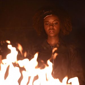 Bilder Deidra und Laney – Diebstahl auf Schienen