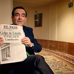 Bilder El País con la Constitución