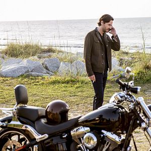 Bilder Good Behavior (2016)