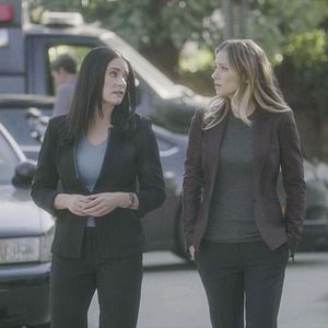 Bilder Paget Brewster