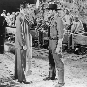 Bilder Die Höhle der Gesetzlosen