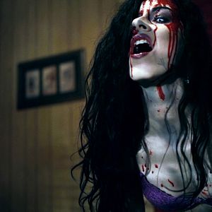 Bilder Night Of Something Strange