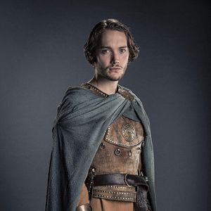 Bilder Toby Regbo