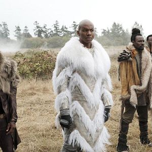 Bilder Arlen Escarpeta