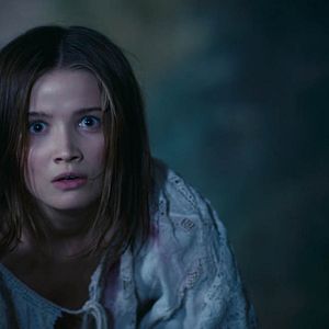 Bilder Dragon - Love Is a Scary Tale