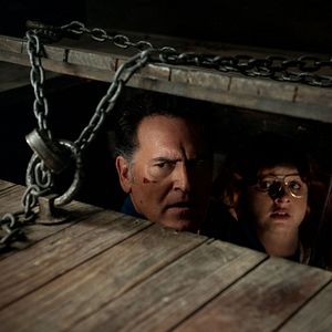 Bilder Ash Vs Evil Dead