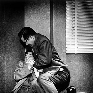 Bilder Die Bösen schlafen gut