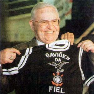 Bilder Coragem! As Muitas Vidas do Cardeal Paulo Evaristo Arns