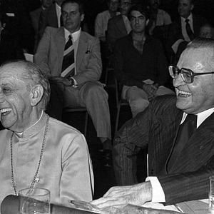 Bilder Coragem! As Muitas Vidas do Cardeal Paulo Evaristo Arns