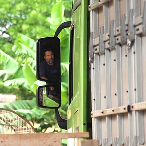 Bilder Para Além da Curva da Estrada