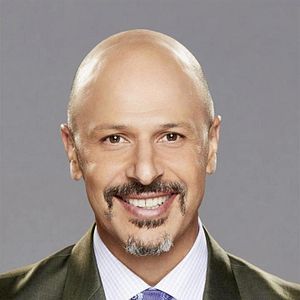 Bilder Maz Jobrani