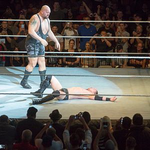 Bilder Countdown - Ein Cop sieht rot!