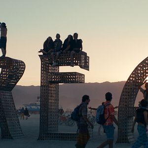 Bilder The Girl From The Song