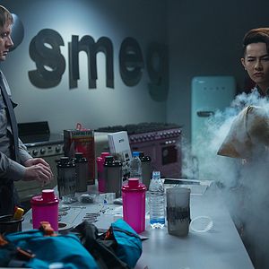 Bilder Security - It's Going To Be A Long Night