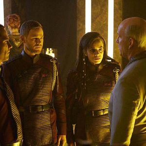 Bilder Hannah John-Kamen