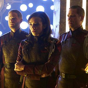 Bilder Hannah John-Kamen