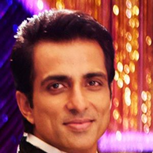 Bilder Sonu Sood