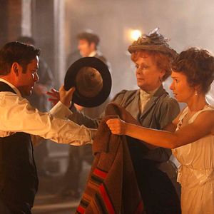 Bilder Murdoch Mysteries - Auf den Spuren mysteriöser Mordfälle
