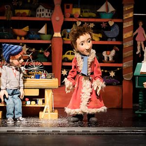 Bilder Als der Weihnachtsmann vom Himmel fiel - Augsburger Puppenkiste