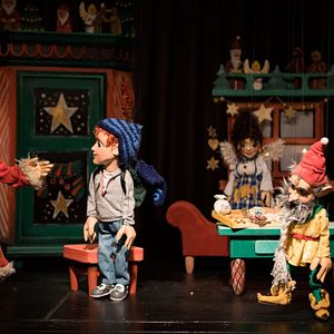 Bilder Als der Weihnachtsmann vom Himmel fiel - Augsburger Puppenkiste