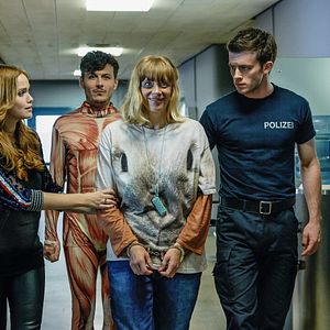 Bilder High Society - Gegensätze ziehen sich an