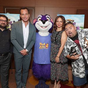 Bilder Operation Nussknacker 2: Voll auf die Nüsse