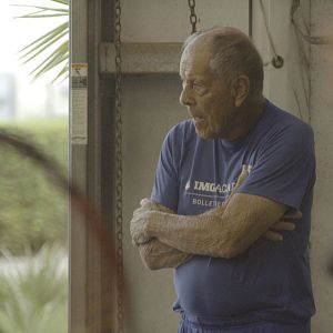 Bilder Love Means Zero