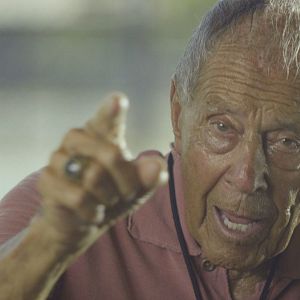 Bilder Love Means Zero