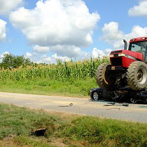 Bilder Kevin (Probably) Saves The World