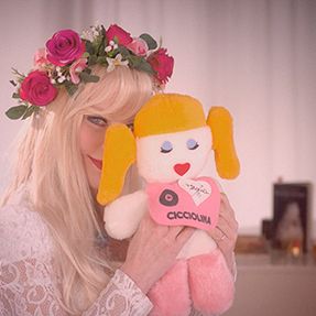 Bilder La Cicciolina. Göttliche Skandalnudel