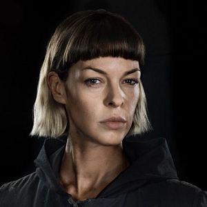 Bilder Pollyanna McIntosh