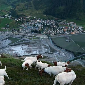 Bilder Andermatt - Global Village