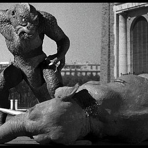 Bilder Die Bestie aus dem Weltraum