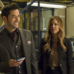 Bilder Tricia Helfer