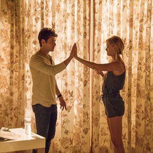 Bilder Virginia Gardner