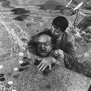 Bilder Alles auf eine Karte