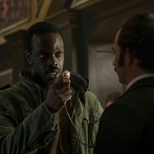 Bilder Altered Carbon - Das Unsterblichkeitsprogramm