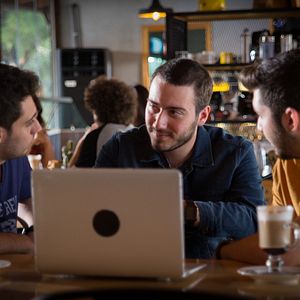 Bilder Enes Batur Hayal Mi Gerçek Mi?