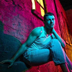 Bilder Max Greenfield