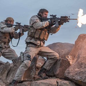 Bilder Operation: 12 Strong