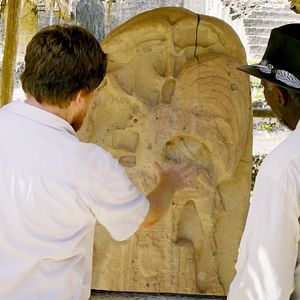 Bilder The Story of God with Morgan Freeman