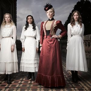 Bilder Picnic At Hanging Rock